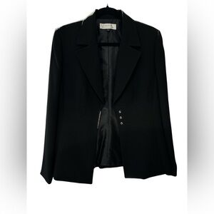 Tahari Elegant Black Women's Blazer